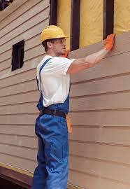 Affordable siding repair and maintenance services in North Chicago, IL